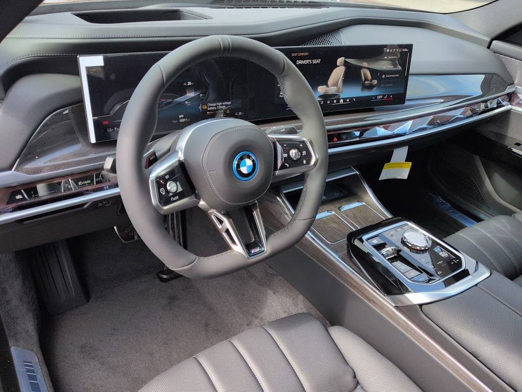 Thumbnail: 2026 BMW i7 - 2