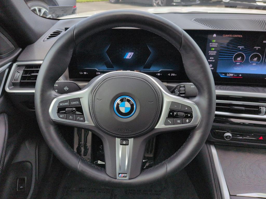 Thumbnail: 2023 BMW i4 - 13