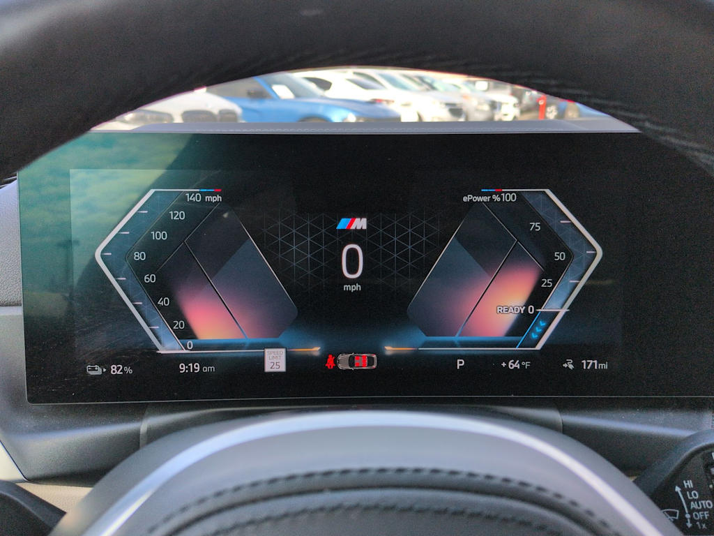 Thumbnail: 2022 BMW i4 - 17