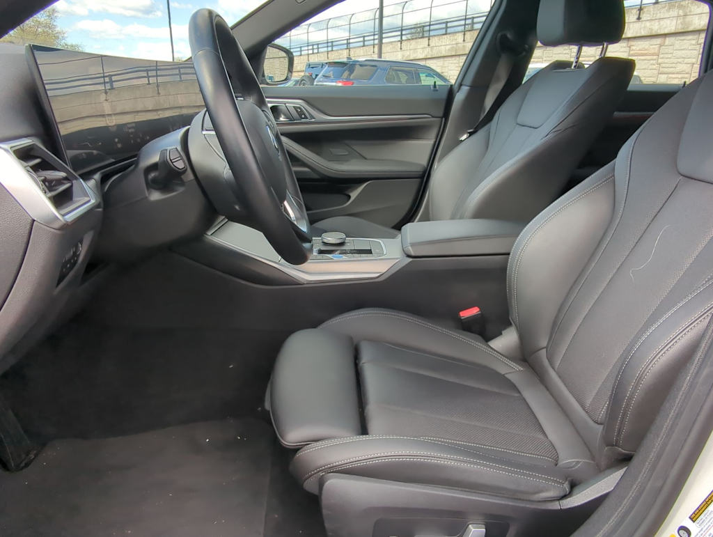 2024 BMW i4 eDrive40 7