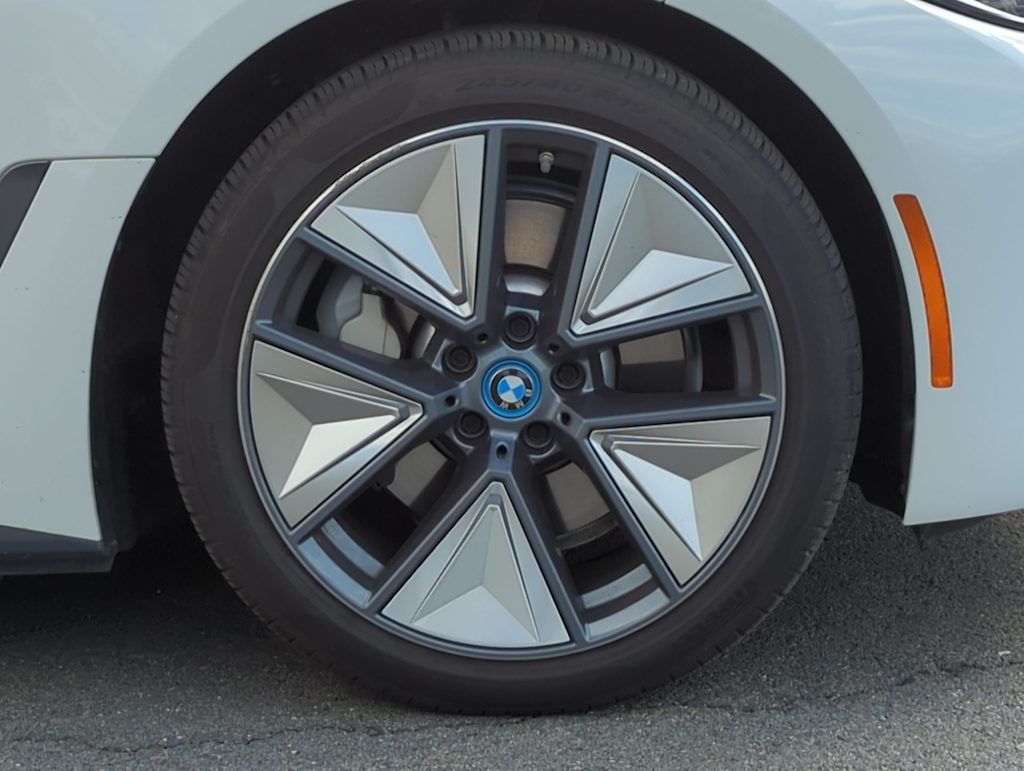 2024 BMW i4 eDrive40 4