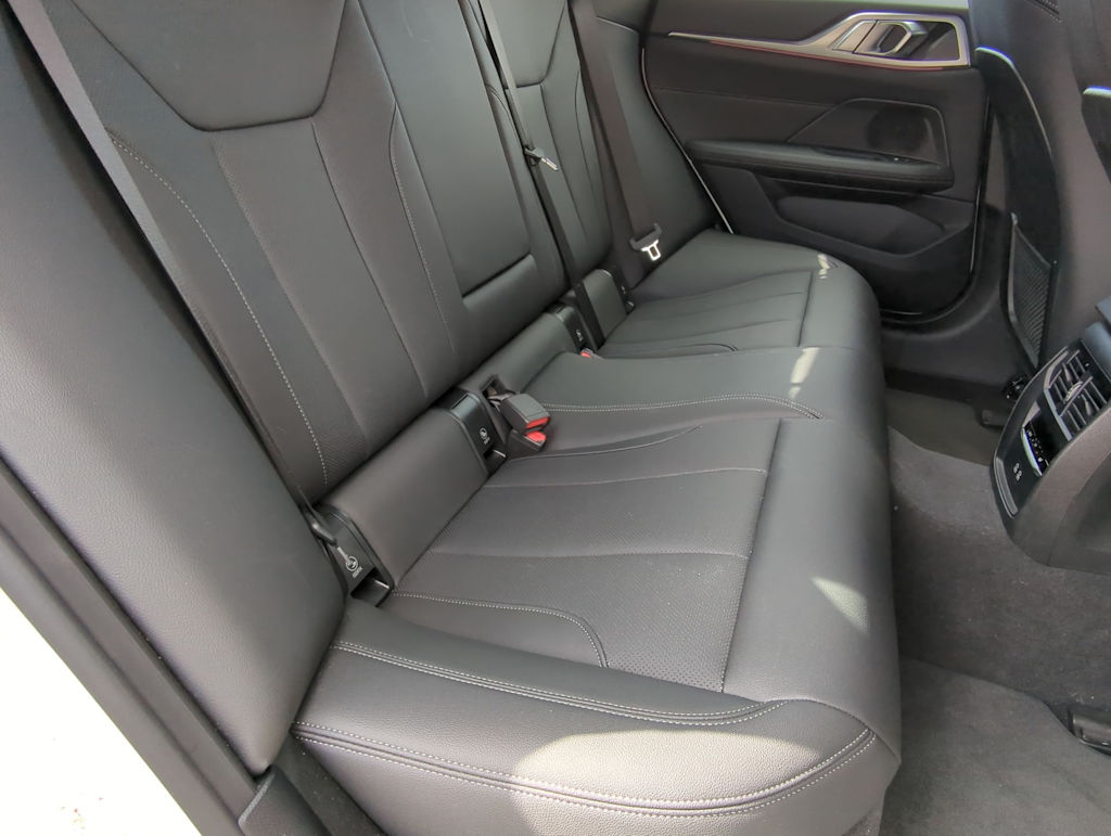 2024 BMW i4 eDrive40 20