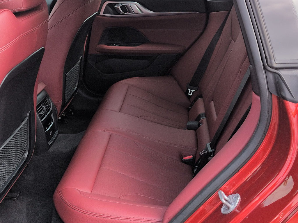 Thumbnail: 2023 BMW i4 - 28