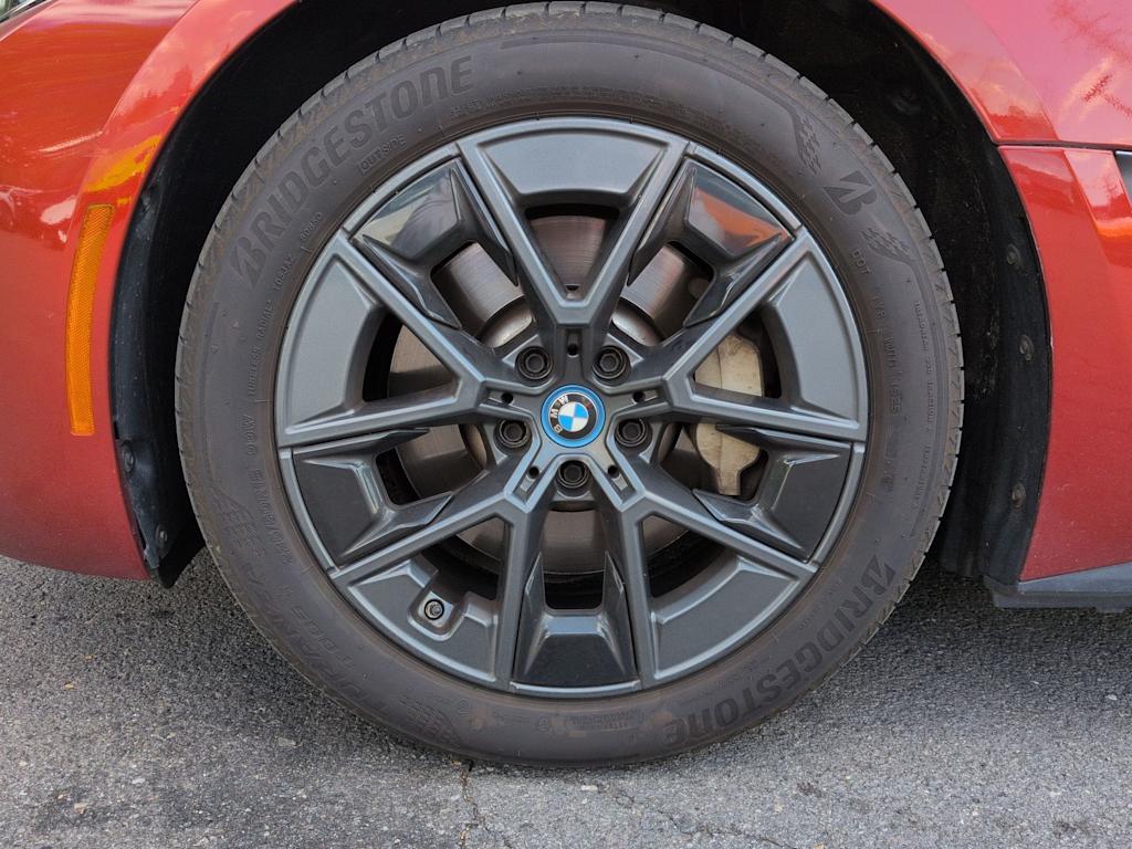 Thumbnail: 2023 BMW i4 - 7