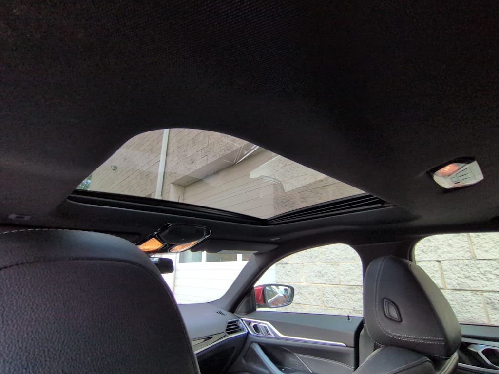 Thumbnail: 2023 BMW i4 - 31