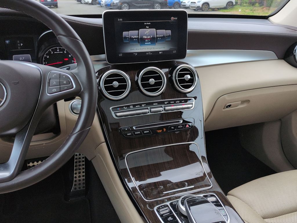 Thumbnail: 2018 Mercedes-Benz GLC - 15