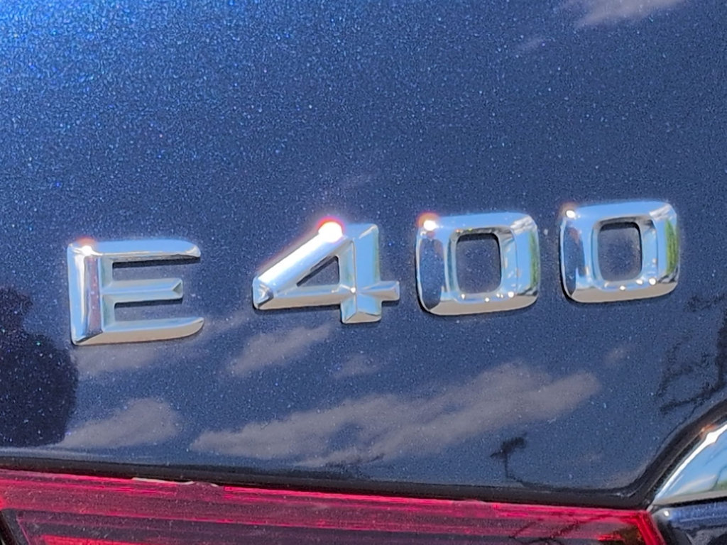 Thumbnail: 2015 Mercedes-Benz E-Class - 23