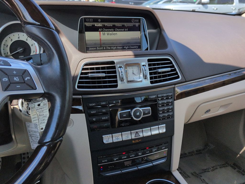 Thumbnail: 2015 Mercedes-Benz E-Class - 13