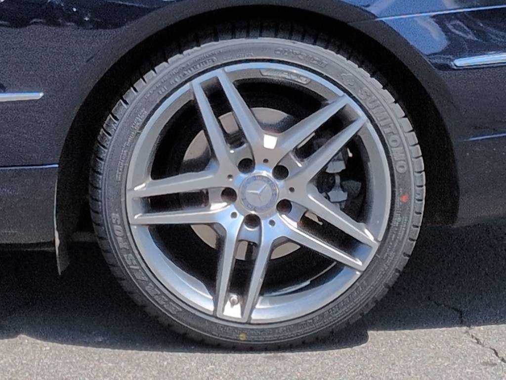 Thumbnail: 2015 Mercedes-Benz E-Class - 8