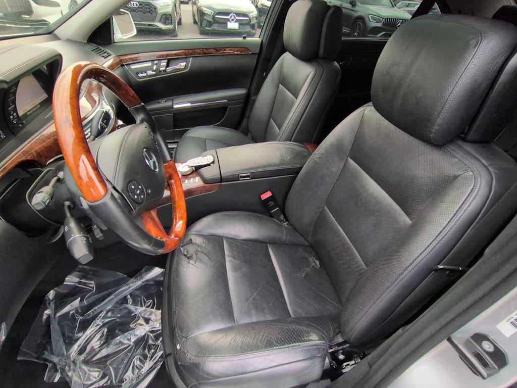 Thumbnail: 2010 Mercedes-Benz S-Class - 12