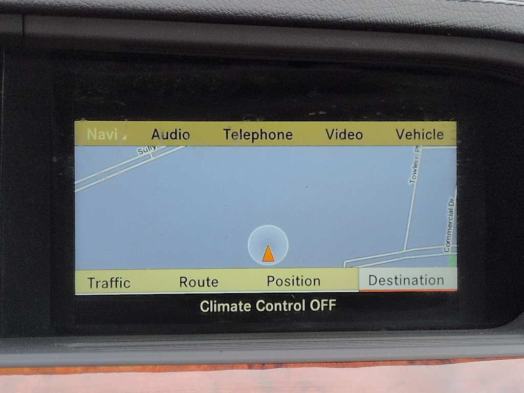 Thumbnail: 2010 Mercedes-Benz S-Class - 35