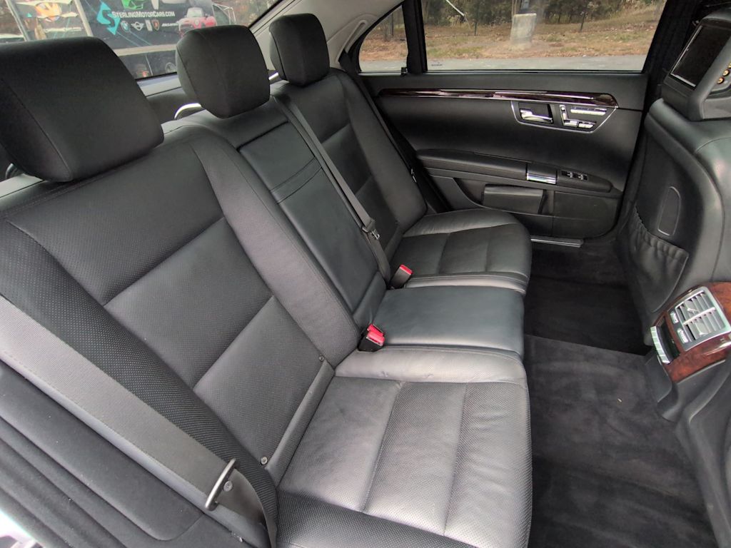 Thumbnail: 2010 Mercedes-Benz S-Class - 28