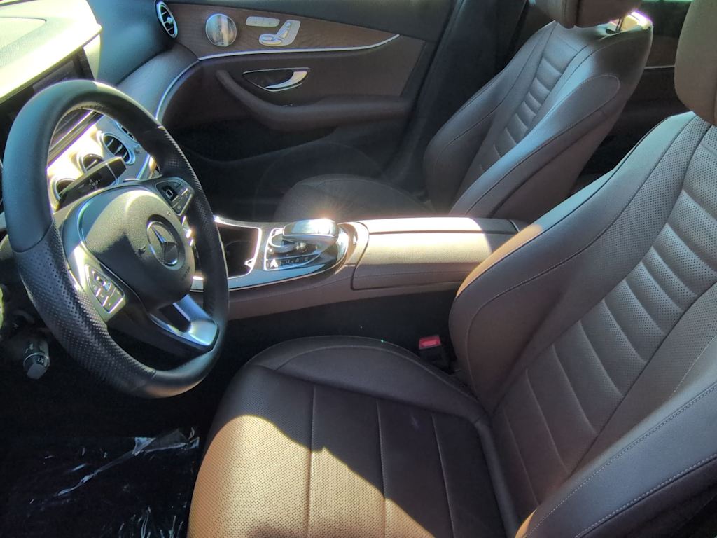 Thumbnail: 2017 Mercedes-Benz E-Class - 11