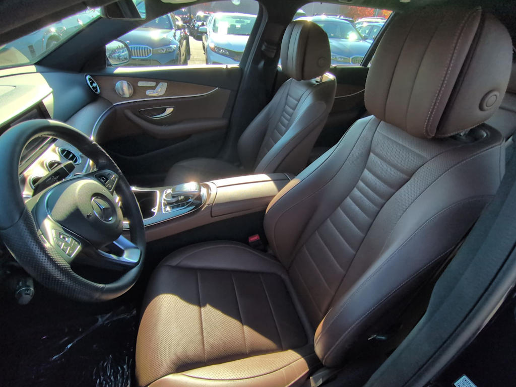 Thumbnail: 2017 Mercedes-Benz E-Class - 12