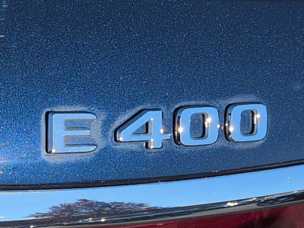 Thumbnail: 2017 Mercedes-Benz E-Class - 25