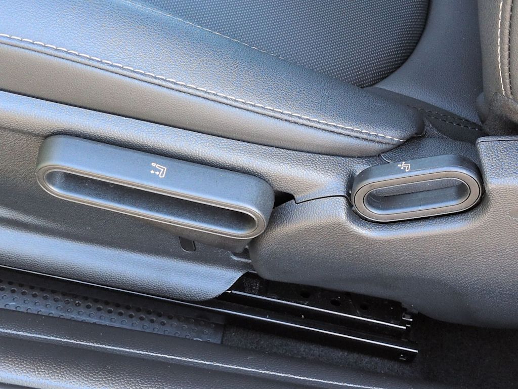 Thumbnail: 2024 MINI Cooper - 23