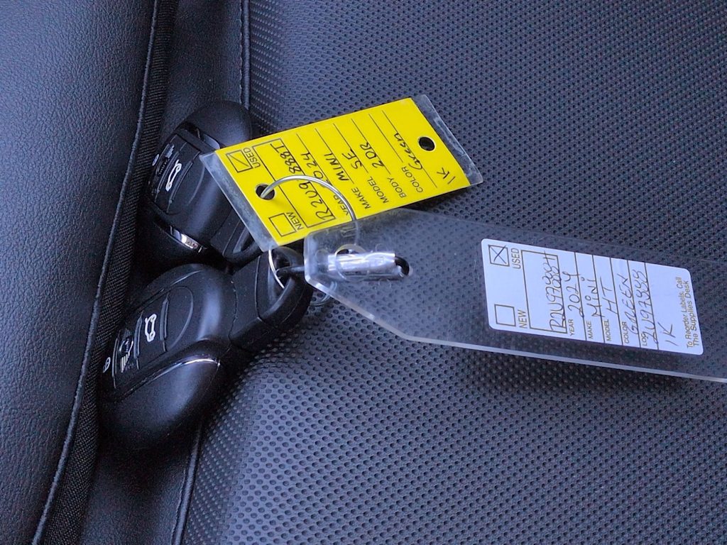 Thumbnail: 2024 MINI Cooper - 35