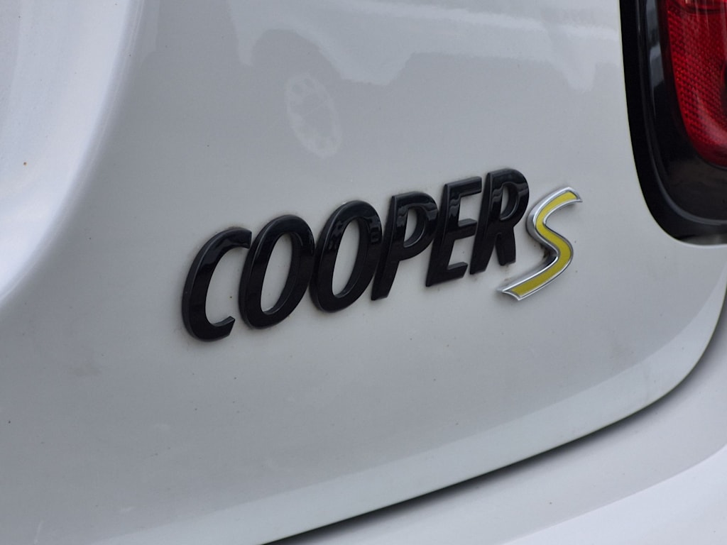 Thumbnail: 2024 MINI Cooper - 27