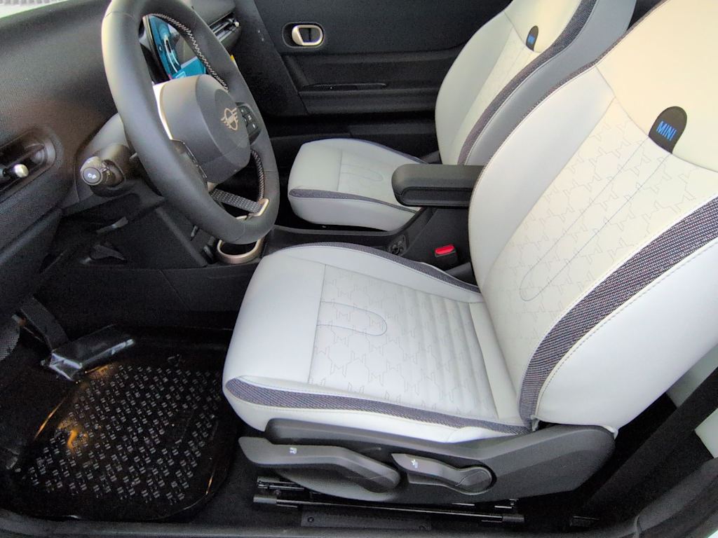 Thumbnail: 2026 MINI Cooper - 11