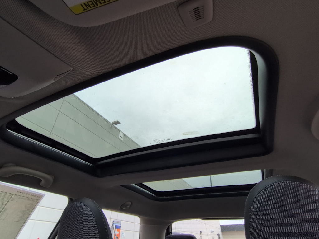 Thumbnail: 2026 MINI Cooper - 26