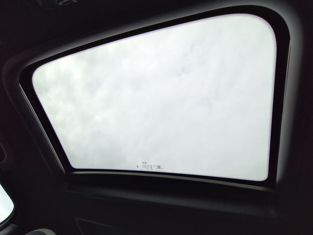 Thumbnail: 2026 MINI Cooper - 25