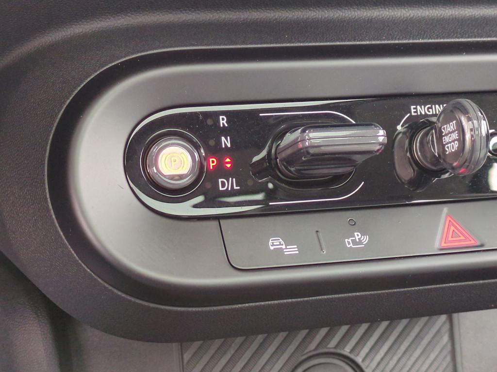 Thumbnail: 2025 MINI Cooper - 32