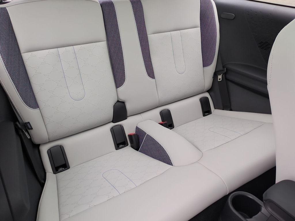 Thumbnail: 2025 MINI Cooper - 24