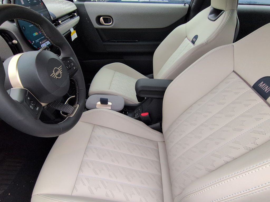 Thumbnail: 2026 MINI Cooper - 11