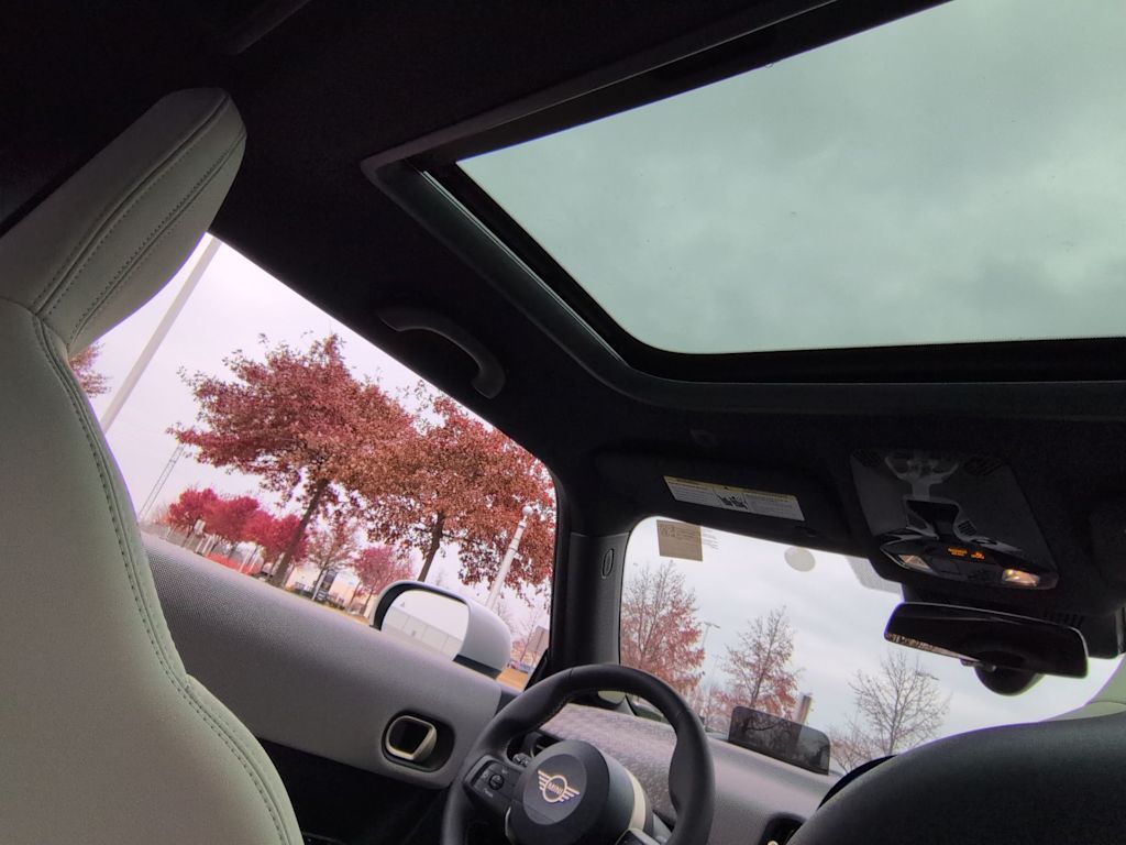 Thumbnail: 2026 MINI Cooper - 15