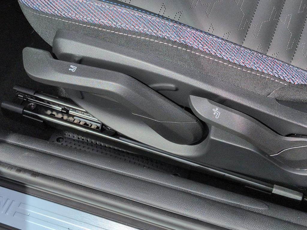 Thumbnail: 2026 MINI Cooper - 24