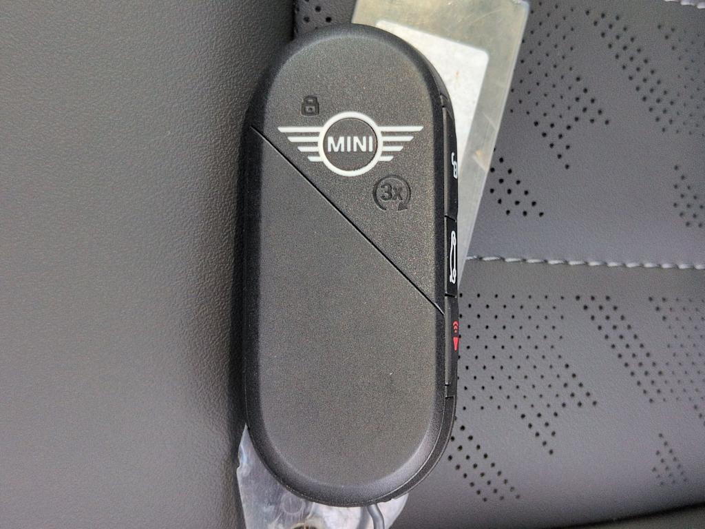 Thumbnail: 2026 MINI Cooper - 35