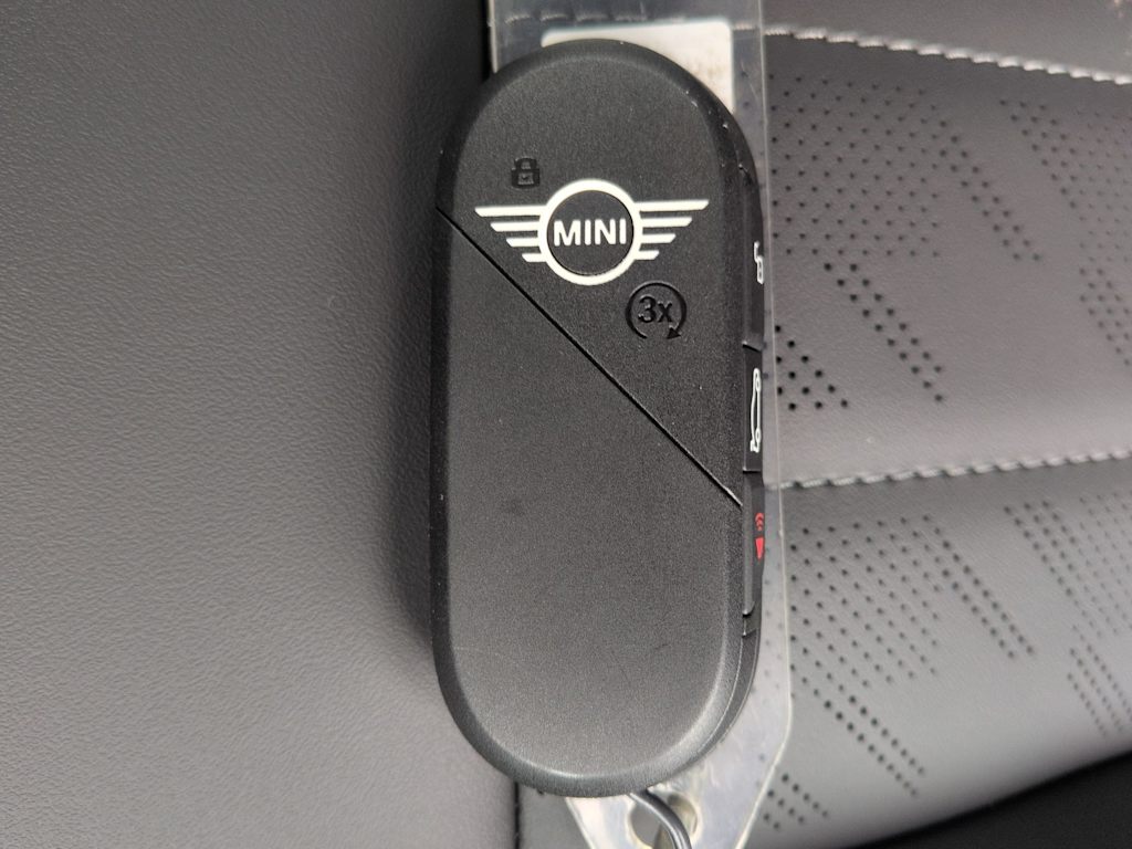 Thumbnail: 2026 MINI Cooper - 33