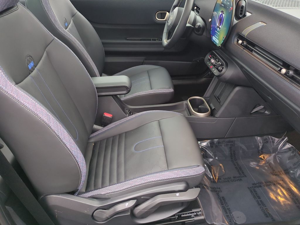 Thumbnail: 2025 MINI Cooper - 12