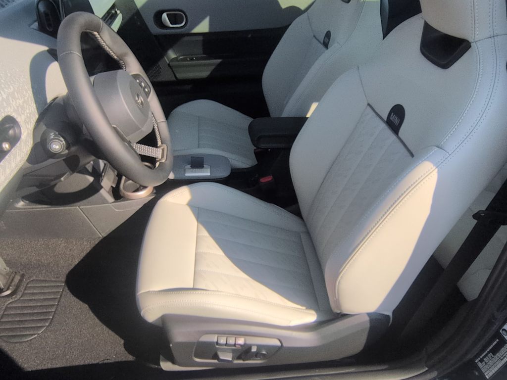 Thumbnail: 2026 MINI Cooper - 11