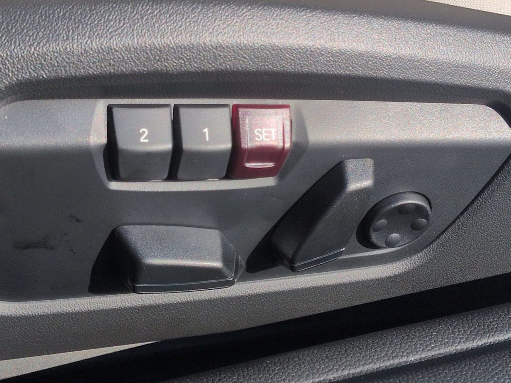 Thumbnail: 2026 MINI Cooper - 25