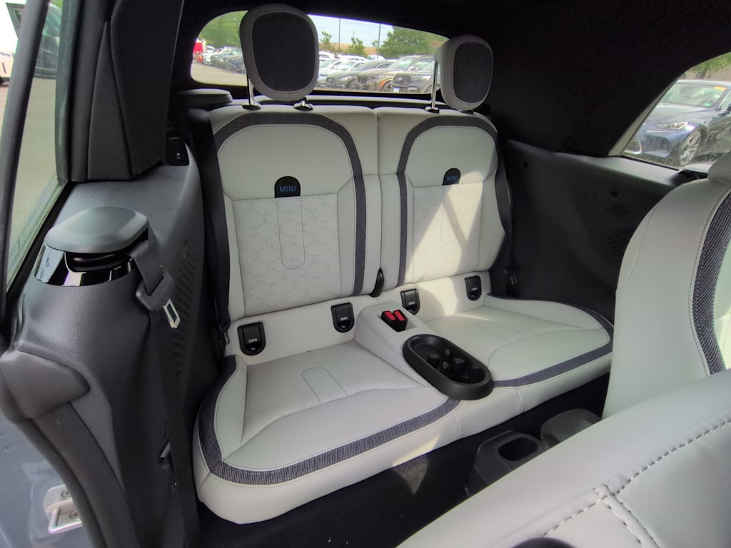 Thumbnail: 2026 MINI Cooper - 16
