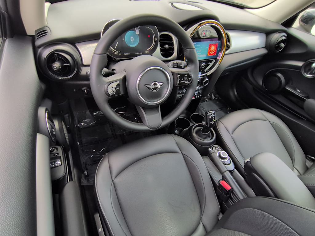 Thumbnail: 2022 MINI Cooper - 2