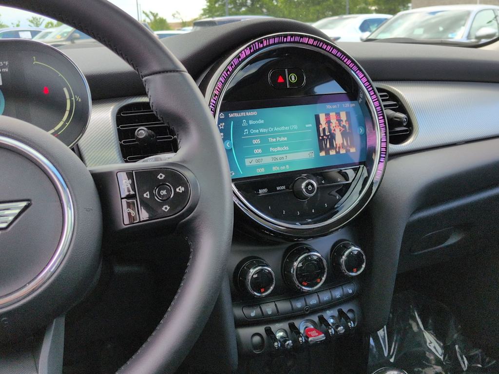 Thumbnail: 2022 MINI Cooper - 14
