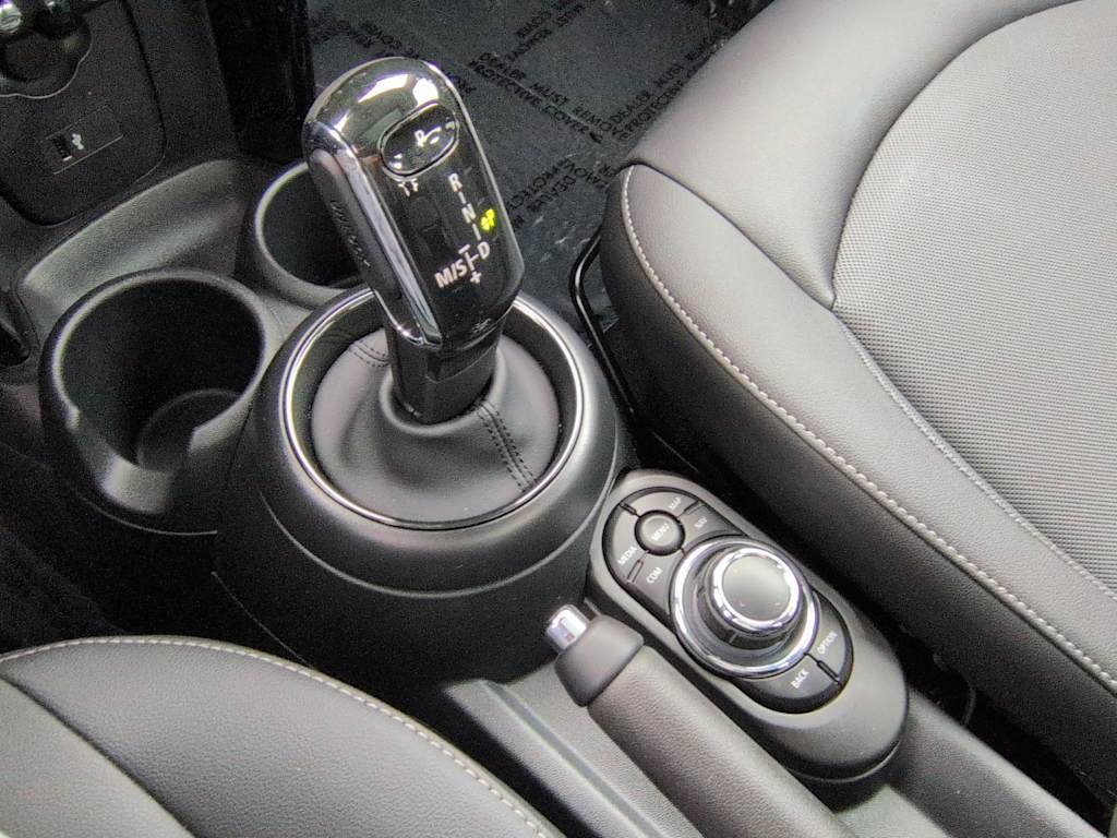 Thumbnail: 2024 MINI Cooper - 16