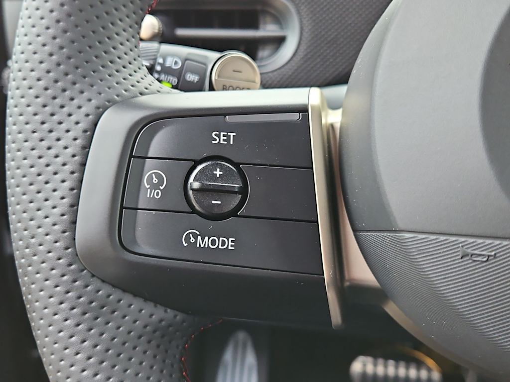 Thumbnail: 2026 MINI Cooper - 25