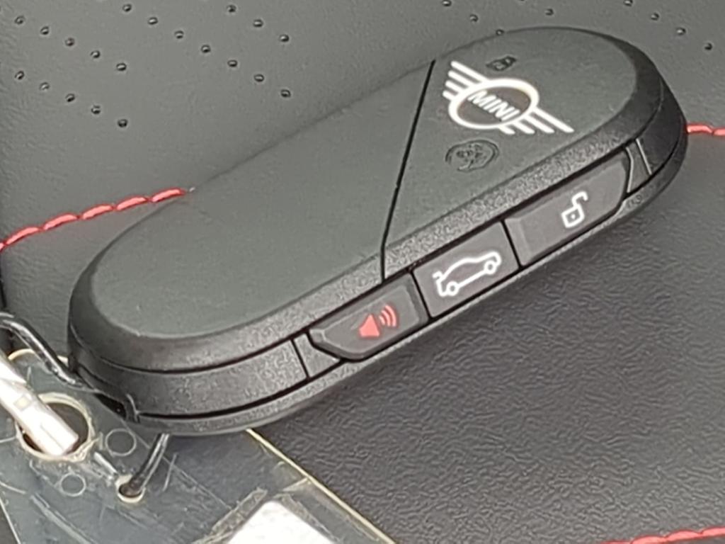 Thumbnail: 2026 MINI Cooper - 38