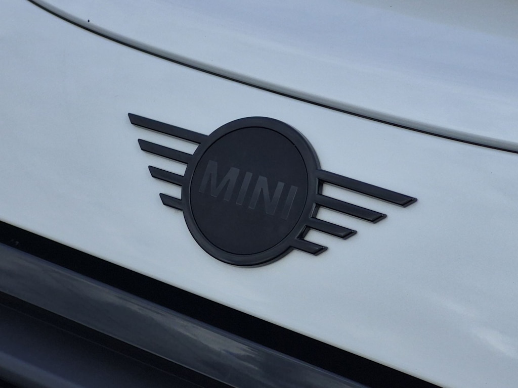 Thumbnail: 2023 MINI Cooper - 7