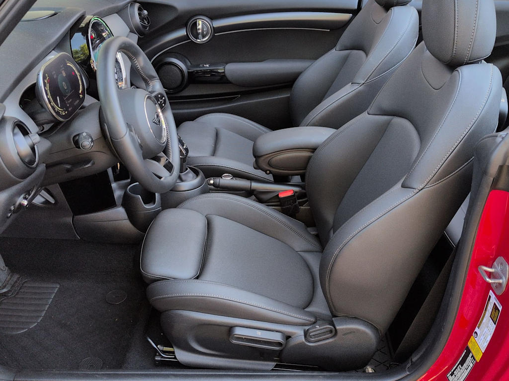 Thumbnail: 2024 MINI Cooper - 10