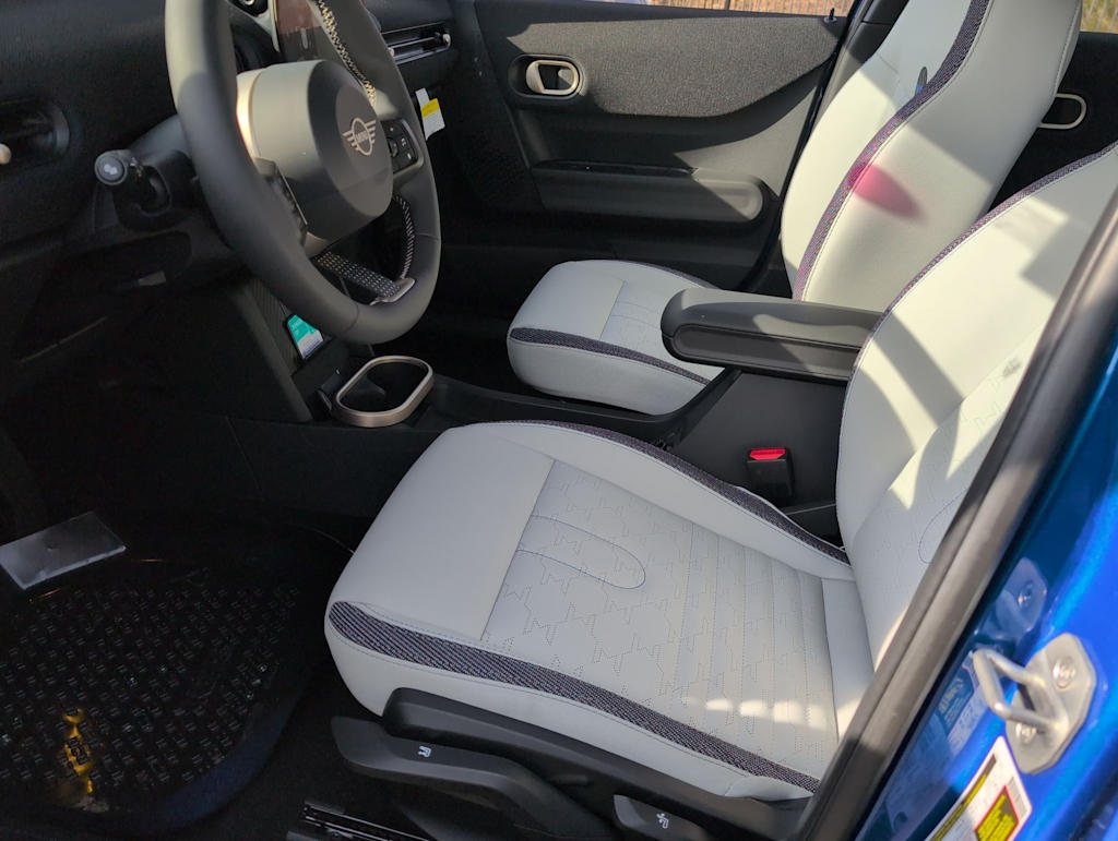 Thumbnail: 2026 MINI Cooper - 13