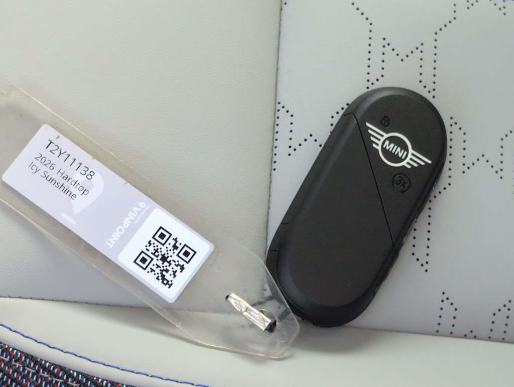 Thumbnail: 2026 MINI Cooper - 17