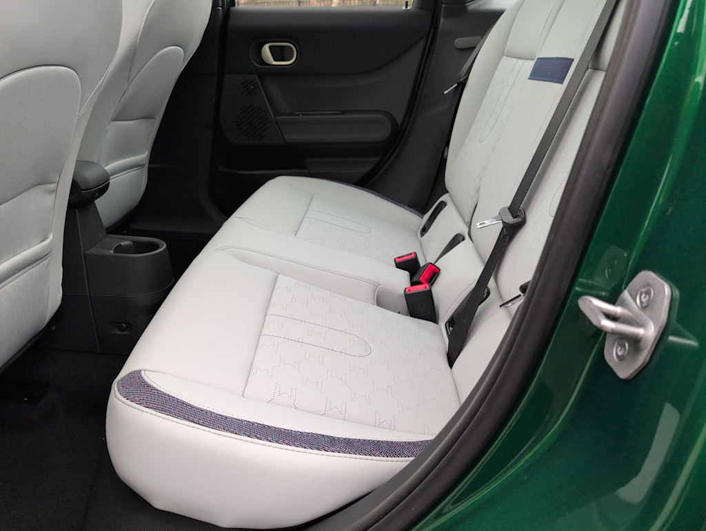 Thumbnail: 2026 MINI Cooper - 26