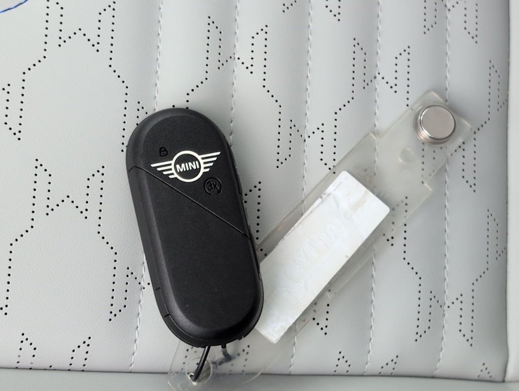 Thumbnail: 2026 MINI Cooper - 18