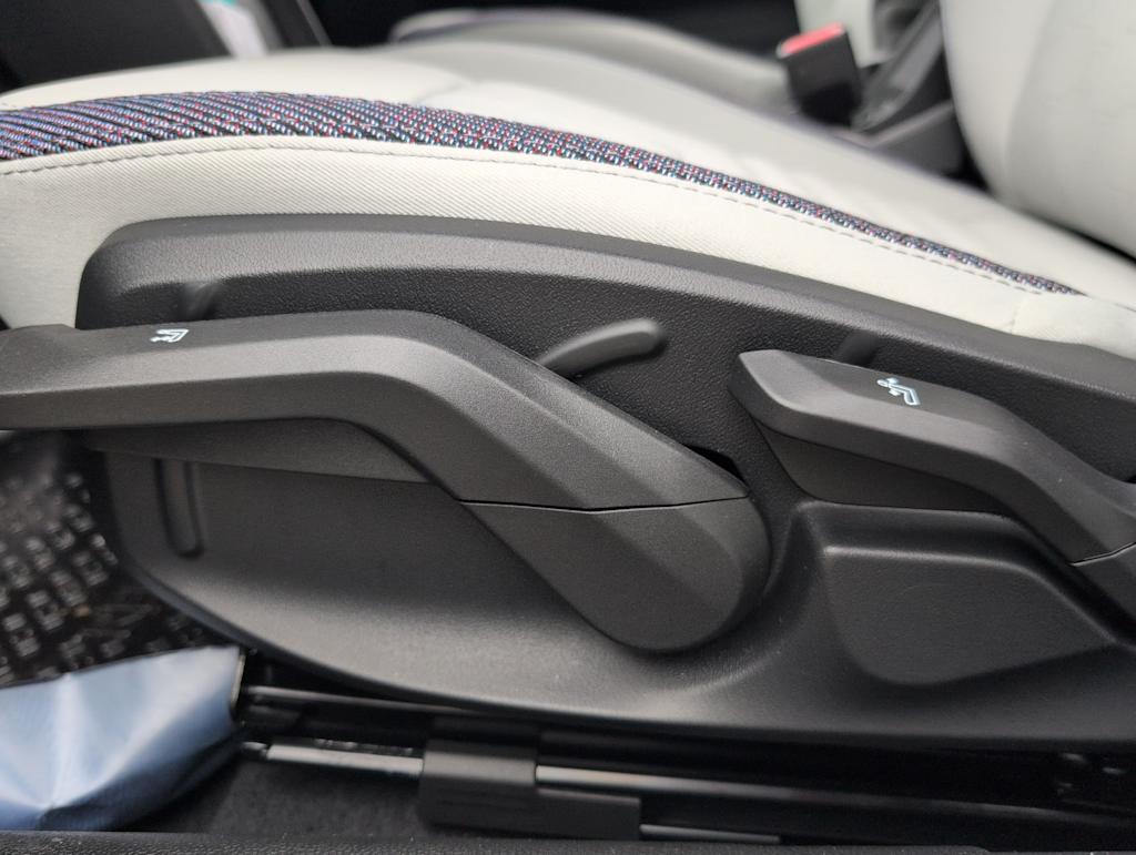 Thumbnail: 2026 MINI Cooper - 25