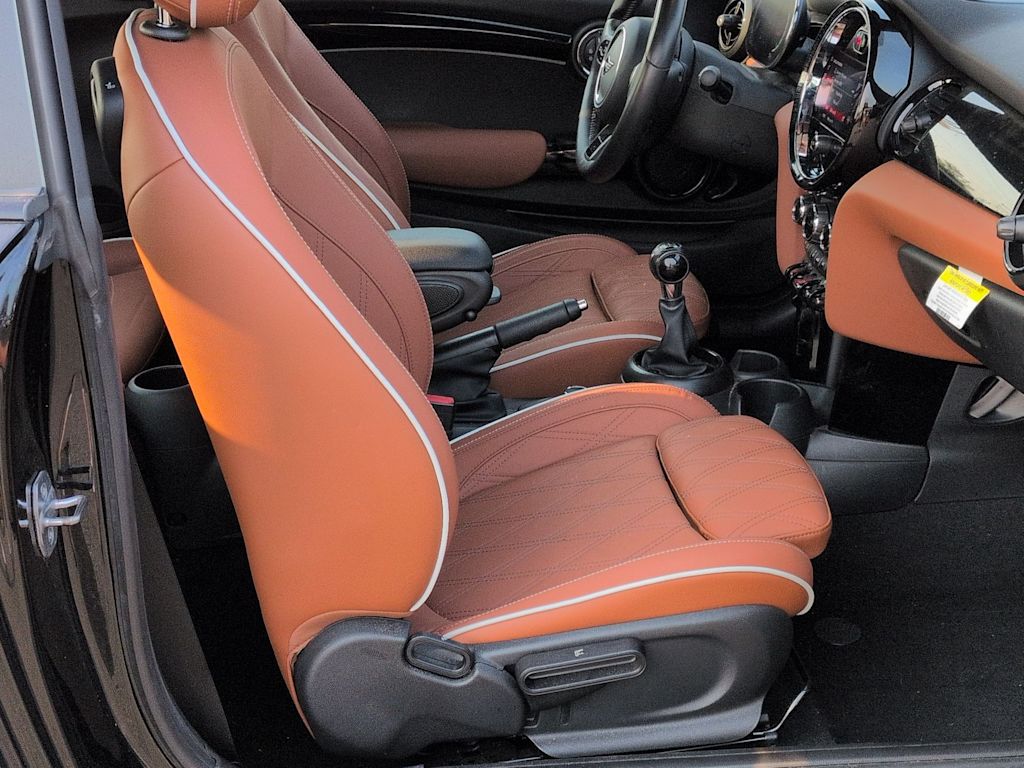 Thumbnail: 2024 MINI Cooper - 31