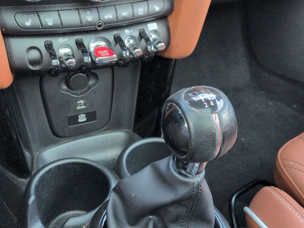 Thumbnail: 2024 MINI Cooper - 16